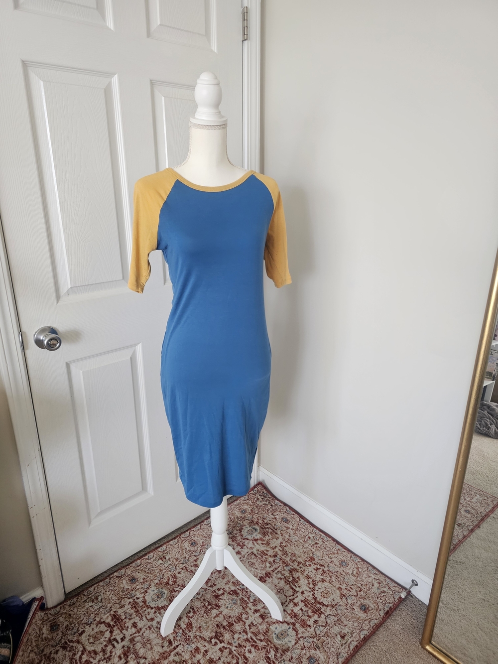 Blue and Mustard Raglan Sleeve Midi Dress Lularoe